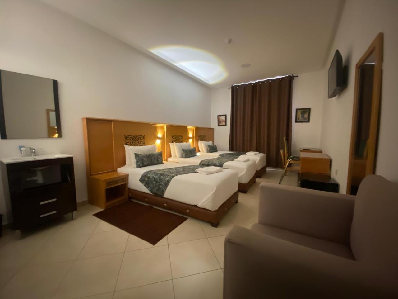 Miramar Hotel